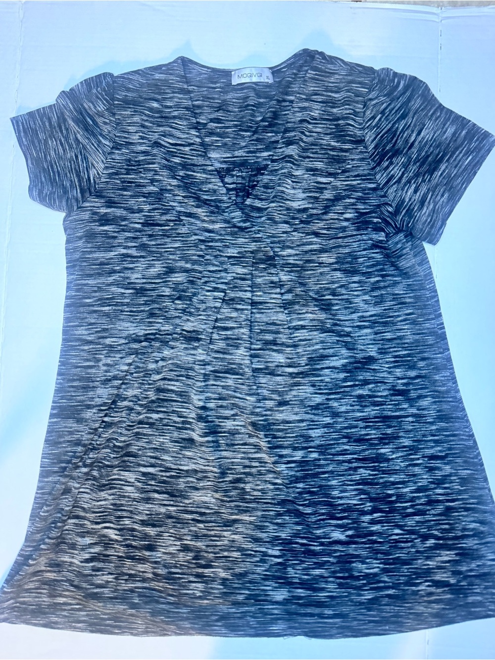 Women's Gray Space-Dye V-Neck Short Sleeve Top